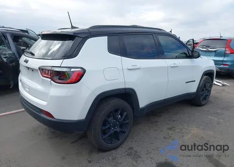 2023 Jeep Compass Altitude 4X4 from USA, damaged, VIN 3C4NJDBN1PT551750